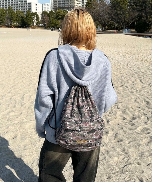 sedacle(セダクル)の「フロントロゴダブルジップニットパーカー(パーカー・メンズ・ブラック/ベージュ/ブルー・LARGE/MEDIUM/SMALL)」の12枚目の写真