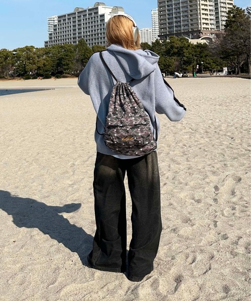 sedacle(セダクル)の「フロントロゴダブルジップニットパーカー(パーカー・メンズ・ブラック/ベージュ/ブルー・LARGE/MEDIUM/SMALL)」の17枚目の写真