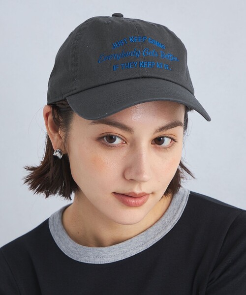 green label relaxing（グリーンレーベルリラクシング）の「メッセージ ロゴキャップ / CAP（キャップ・レディース・ダークグレー/ライトブルー/ナチュラル・FREE）」の6枚目の写真