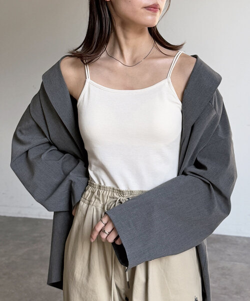 CPCM（シーピーシーエム）の「カップ付き肩紐Wキャミインナー（キャミソール・レディース・ホワイト系その他/ベージュ系その他/ブラック/ベージュ/イエロー・FREE）」の2枚目の写真