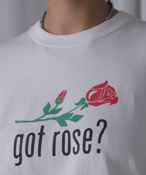 ROSE BUD(ローズバッド)の「GOT ROSE Tシャツ(Tシャツ/カットソー・レディース・ホワイト/ブラック・ONE SIZE)」の11枚目の写真