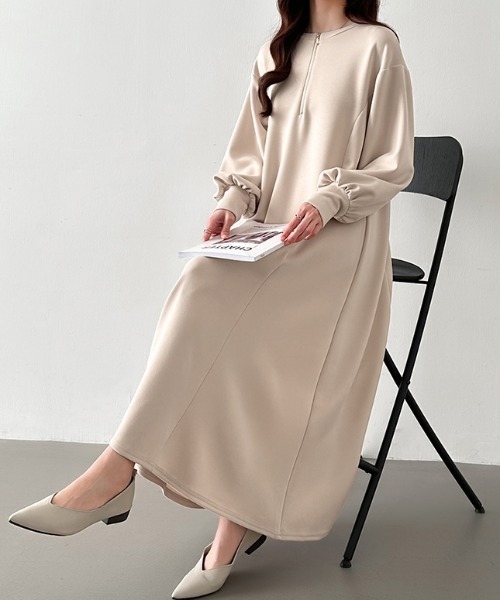 COCOMOMO(ココモモ)の「【サイズ×カラー展開あり】前後2way ボリュームスリーブ ハーフジップワンピース(ワンピース・レディース・ダークグレー/ライトベージュ/ダークブラウン/ブラック・S/M/L)」の11枚目の写真