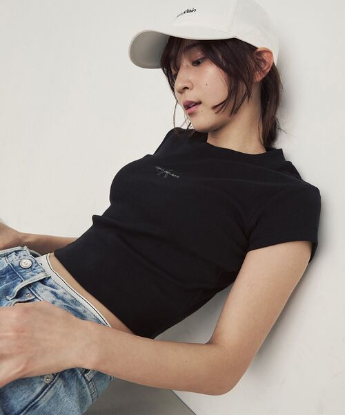モノグラム ベイビーTシャツ（Tシャツ/カットソー）｜Calvin Klein