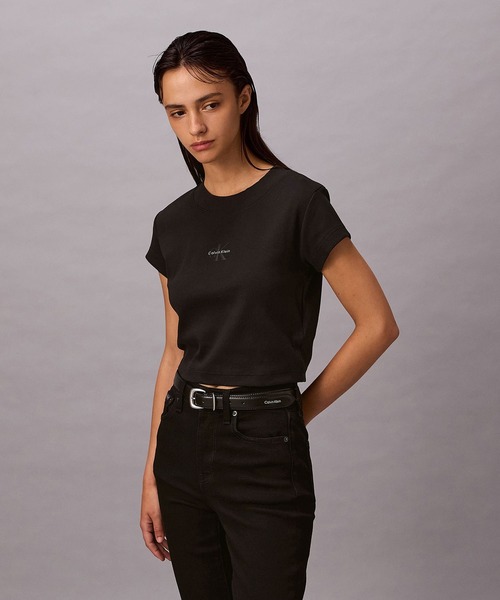 Calvin Klein(カルバン・クライン)の「モノグラム ベイビーTシャツ(Tシャツ/カットソー・レディース・ベージュ/ブルー/ライトグリーン/ブルー系その他/ブラック/ホワイト/アイボリー/ピンク系その他・XXS/S/XS/M/L)」の18枚目の写真