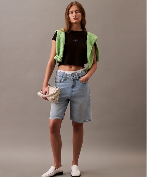 Calvin Klein(カルバン・クライン)の「モノグラム ベイビーTシャツ(Tシャツ/カットソー・レディース・ベージュ/ブルー/ライトグリーン/ブルー系その他/ブラック/ホワイト/アイボリー/ピンク系その他・XXS/S/XS/M/L)」の20枚目の写真