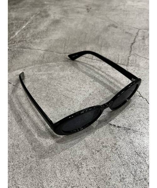 EMODA（エモダ）の「オーバルフレームアイウェア（メガネ・レディース・ブラック・FREE）」の3枚目の写真