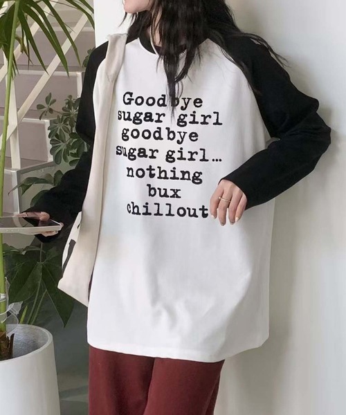 aimoha(アイモハ)の「プリントラグラン長袖Tシャツ(チュニック・レディース・ホワイト/ピンク/パープル/ベージュ・FREE)」の1枚目の写真