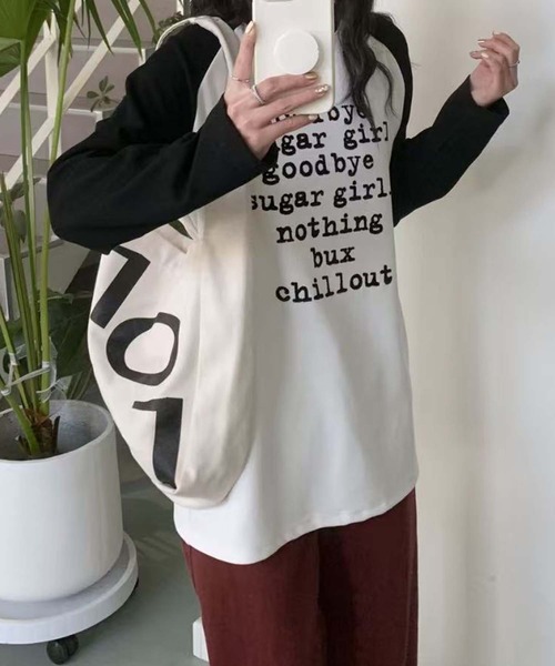 aimoha(アイモハ)の「プリントラグラン長袖Tシャツ(チュニック・レディース・ホワイト/ピンク/パープル/ベージュ・FREE)」の6枚目の写真