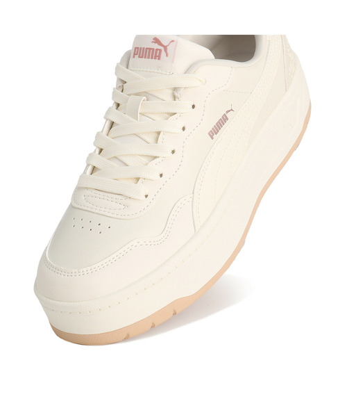 PUMA(プーマ)の「PUMA プーマ ウィメンズ コート ラリー SKYE LC スニーカー(スニーカー・レディース・オフホワイト・22.0cm/22.5cm/24.0cm/24.5cm/23.0cm/23.5cm/26.0cm/25.0cm/25.5cm)」の5枚目の写真