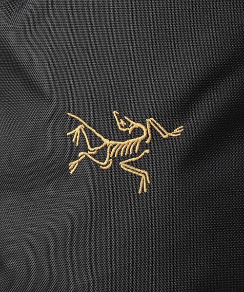 ARC'TERYX(アークテリクス)の「ARC'TERYX/アークテリクス Mantis 16 Backpack(バックパック/リュック・メンズ・ブラック/その他9・ONE SIZE)」の13枚目の写真