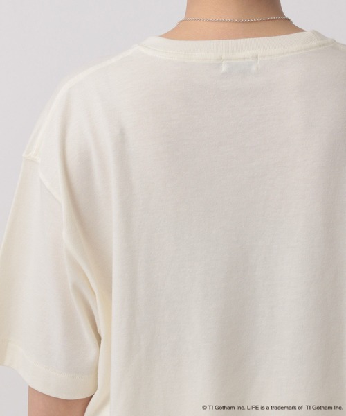A part by(アパートバイ)の「【別注】LIFEフォトルーズTEE(Tシャツ/カットソー・レディース・オフホワイト/ホワイト系その他5・FREE)」の21枚目の写真