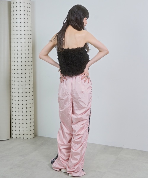 VIOLETTA（ヴィオレッタ）の「カップ付きフリンジベアトップ（チューブトップ・レディース・ブラック/グレー・FREE）」の20枚目の写真