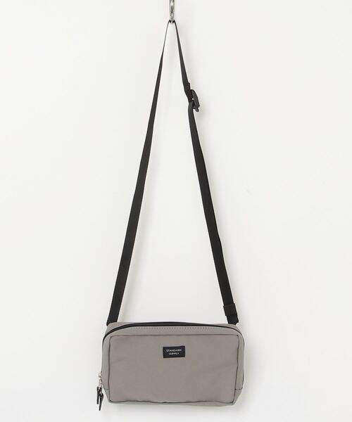 STANDARD SUPPLY(スタンダードサプライ)の「STANDARD SUPPLY/スタンダードサプライ ボディパース BODY PURSE(ショルダーバッグ・レディース・ブラック/グレー/チャコールグレー/モカ・FREE)」の4枚目の写真