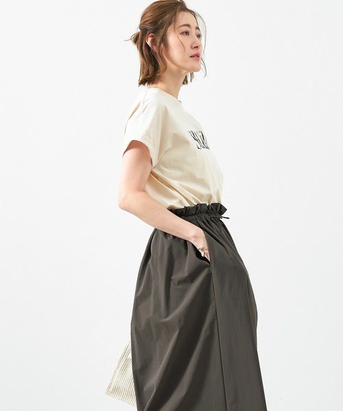 MICA&DEAL（マイカ＆ディール）の「"SHARON"ロゴヘムラウンドT-shirt〈2サイズ展開〉（Tシャツ/カットソー・レディース・ライトベージュ/ホワイト/ピンク/ネイビー・36/38）」の9枚目の写真