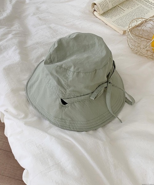 VIBGYOR(ヴィブジョー)の「pur chouchou/リボン シンプル バケットハット P4464(ハット・レディース・グリーン/ブラック/ベージュ/アイボリー・FREE)」の4枚目の写真