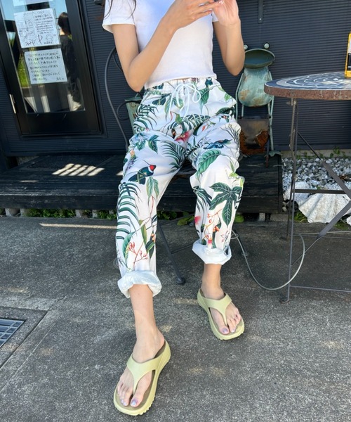 Loco Ocean(ロコオーシャン)の「ボタニカルリーフプリントリラックス テーパードパンツ 夏服(その他パンツ・レディース・グリーン・M/L)」の20枚目の写真