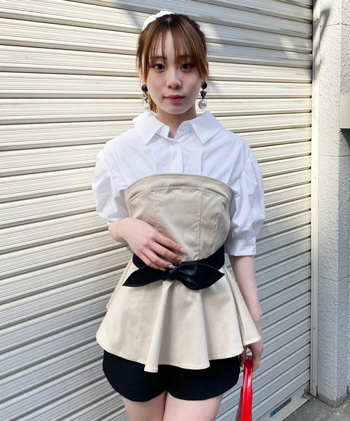 Narcissus(ナルシス)の「トレンチシャツペプラム《動画あり》(シャツ/ブラウス・レディース・ブラック/ベージュ・FREE)」の19枚目の写真
