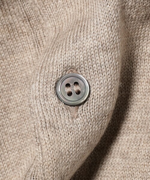 BRILLA per il gusto（ブリッラペルイルグースト）の「GRAN SASSO / ウール 12ゲージ ニットポロシャツ（ポロシャツ・メンズ・ブラック/ベージュ/ネイビー・46/44/48/50）」の9枚目の写真
