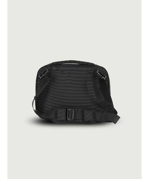 WEXLEY（ウェクスレイ）の「MALCOLM / 8L Sling Pack 1680D Cordura