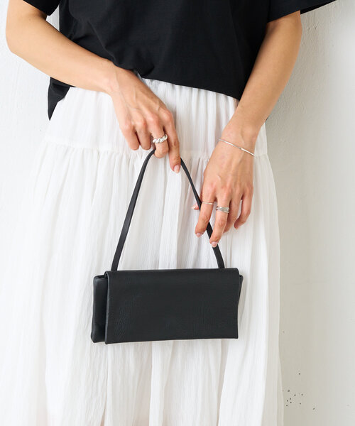 BEARDSLEY（ビアズリー）の「《STEVE MONO》クラッチバッグ（ハンドバッグ・レディース・ブラック/ブラウン・FREE）」の4枚目の写真