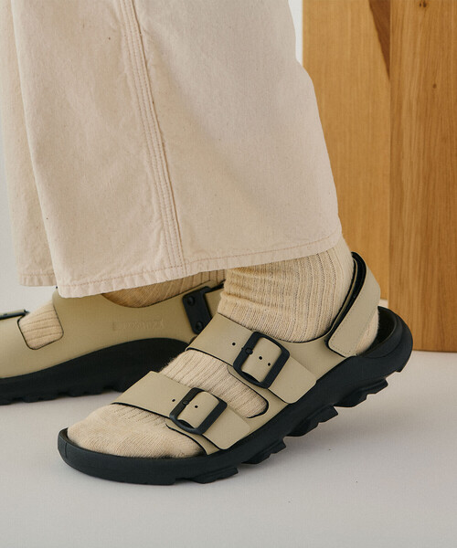BIRKENSTOCK(ビルケンシュトック)の「BIRKENSTOCK | MOGAMI TERRA BF BEIGE MEN(サンダル・メンズ・ベージュ系その他・40/41/42/43)」の1枚目の写真