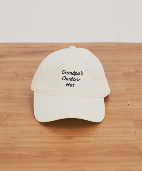 MERLOT（メルロー）の「【ウォッシュ加工】ヴィンテージライクレタリング刺繍キャップ（キャップ・レディース・ホワイト/ピンク/ネイビー・FREE）」の10枚目の写真