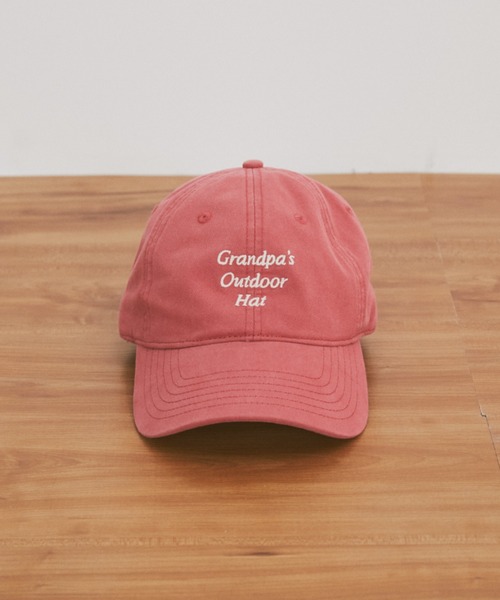 MERLOT（メルロー）の「【ウォッシュ加工】ヴィンテージライクレタリング刺繍キャップ（キャップ・レディース・ホワイト/ピンク/ネイビー・FREE）」の19枚目の写真