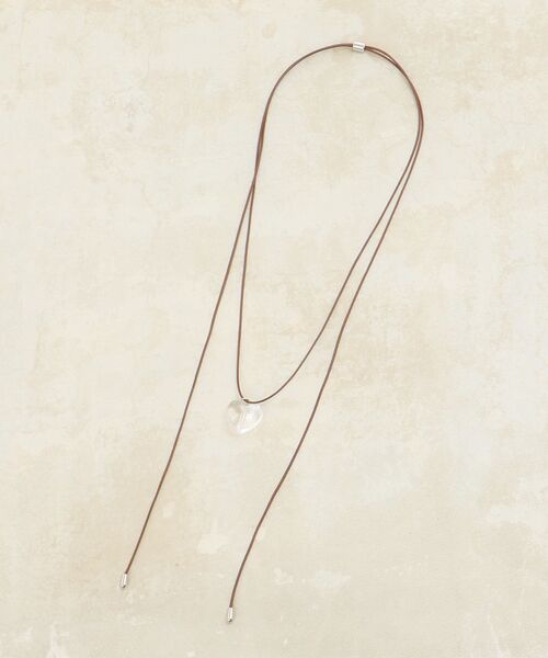 MAJESTIC LEGON（マジェスティックレゴン）の「クリアハートコードネックレス（ネックレス・レディース・ブラウン・FREE）」の5枚目の写真