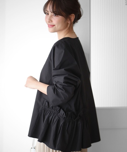 Ehre style(エーレスタイル)の「フリルポケットシャツ1枚で完結似合わせコーデ紹介(シャツ/ブラウス・レディース・ホワイト/ブラック・FREE)」の4枚目の写真