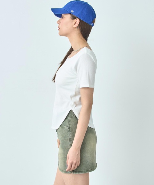 ANAP(アナップ)の「カップ付き バックオープン 半袖 Tシャツ トップス(Tシャツ/カットソー・レディース・ブラック/ホワイト/サックスブルー/オレンジ・FREE)」の6枚目の写真