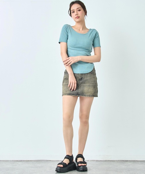 ANAP(アナップ)の「カップ付き バックオープン 半袖 Tシャツ トップス(Tシャツ/カットソー・レディース・ブラック/ホワイト/サックスブルー/オレンジ・FREE)」の14枚目の写真