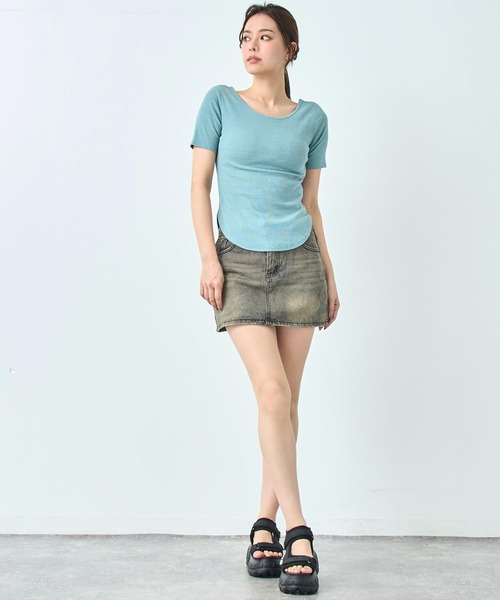 ANAP(アナップ)の「カップ付き バックオープン 半袖 Tシャツ トップス(Tシャツ/カットソー・レディース・ブラック/ホワイト/サックスブルー/オレンジ・FREE)」の15枚目の写真