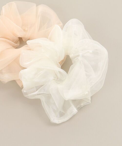 MAJESTIC LEGON（マジェスティックレゴン）の「パールラッピングシュシュ（シュシュ・レディース・ピンク/アイボリー・FREE）」の4枚目の写真