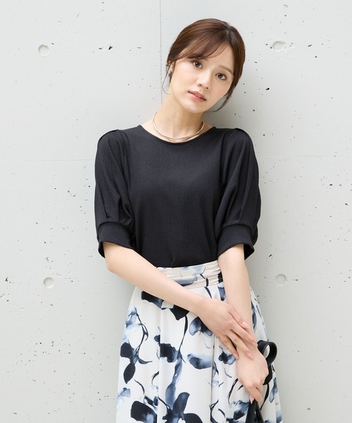 Andemiu(アンデミュウ)の「バックジップソデタックカットソー575210(Tシャツ/カットソー・レディース・ブルー/ホワイト/ブラック・FREE)」の5枚目の写真