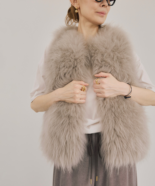 VERMEIL par ienaファーベスト ミディ丈 VERMEIL par iena（ヴェルメイユパーイエナ）｜ベスト一覧 - WEAR