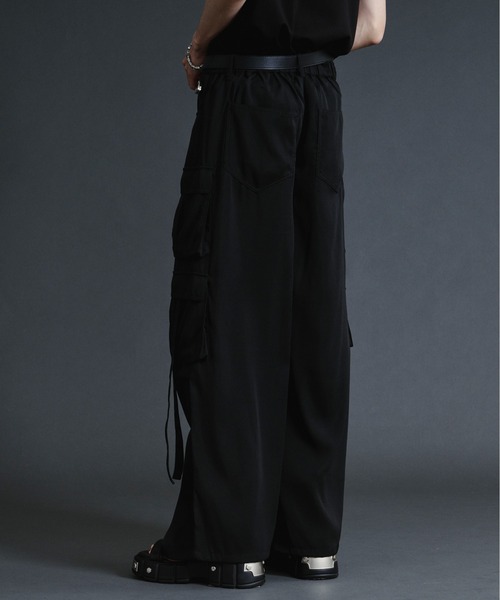 Ellno Loset（エルノロゼット）の「ダブルカーゴポケットコードツキパンツ【セットアップ対応】（カーゴパンツ・メンズ・ブルーグレー/ブラック・SMALL/MEDIUM/LARGE/X-SMALL）」の12枚目の写真