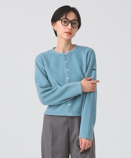 Ray BEAMS（レイビームス）の「ORCIVAL / フリース クルーネック カーディガン（カーディガン/ボレロ・レディース・サックスブルー/グレー/ピンク/ベージュ・2）」の3枚目の写真