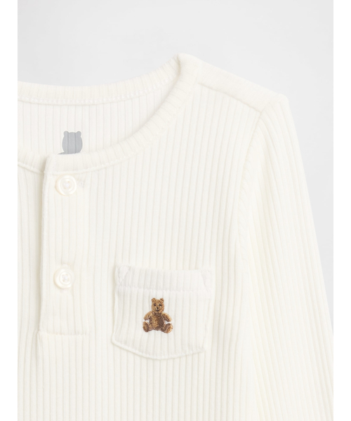 GAP（ギャップ）の「はじめてのお気に入り 細リブ ボディスーツ (ベビー)（ロンパース・キッズ・オフホワイト・80ｃｍ/90cm/70cm/50cm/60cm）」の3枚目の写真