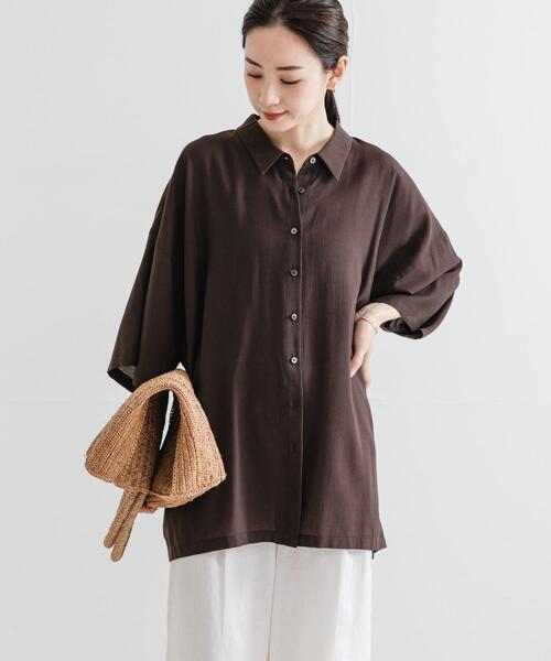 URBAN RESEARCH（アーバンリサーチ）の「ハーフスリーブシアーワイドシャツ（シャツ/ブラウス・レディース・ブラック/オフホワイト/ブラウン・FREE）」の22枚目の写真