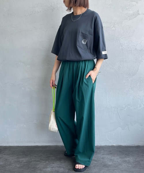 NORDISK（ノルディスク）の「[NORDISK/ノルディスク] 別注 ワンポイント刺繍 ポケットTシャツ（Tシャツ/カットソー・レディース・チャコールグレー/ホワイト/ブラック・48/46/44/50）」の11枚目の写真