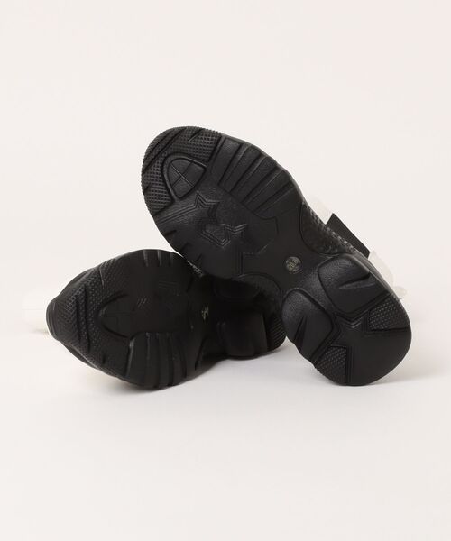 algy（アルジー）の「ALGY 厚底ゴツめ サイドゴアブーツ（ブーツ・キッズ・ホワイト/ブラック・21.0cm/20.0cm/24.0cm/23.0cm/22.0cm）」の4枚目の写真