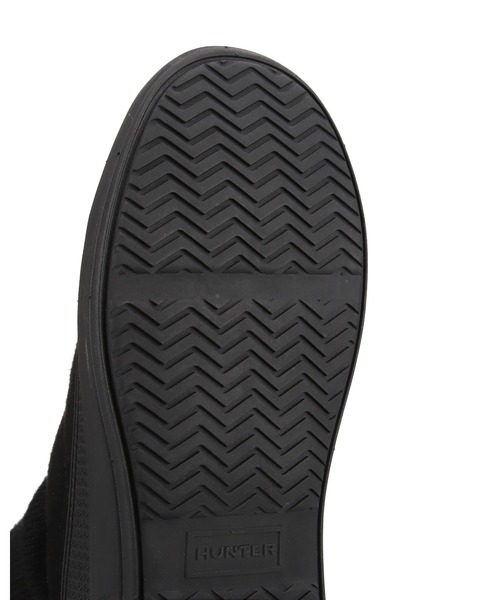 HUNTER（ハンター）の「ユニセックス イン/アウト ビーガン スエード ニッテッド カフ ブーツ（スリッポン・レディース・ブラック/ホワイト・UK9/UK8/UK7/UK6/UK5/UK4/UK3）」の8枚目の写真