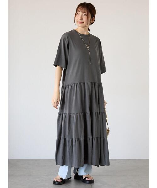 Te chichi TERRASSE（テチチテラス）の「ティアードカットワンピース（ワンピース・レディース・ベージュ/ブラック/グレー・F）」の3枚目の写真