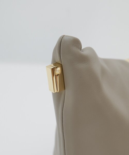 GALLARDAGALANTE（ガリャルダガランテ）の「【PUNTI】【別注】グラフトボックスバッグ（ハンドバッグ・レディース・グレー・FREE）」の11枚目の写真