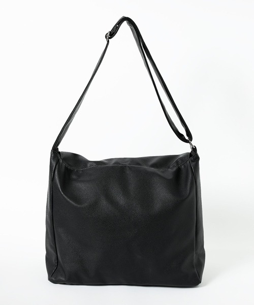 LOWRYS FARM（ローリーズファーム）の「【LFM(U)】FLAP SHOULDERBAG　 586726（ショルダーバッグ・メンズ・ブラック・FREE）」の6枚目の写真