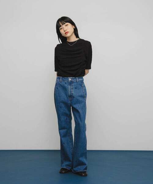 KBF（ケイビーエフ）の「シャーリングホックトップス（Tシャツ/カットソー・レディース・ブラック/アイボリー・ONE）」の4枚目の写真