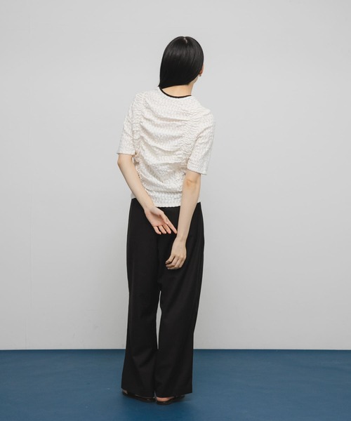 KBF（ケイビーエフ）の「シャーリングホックトップス（Tシャツ/カットソー・レディース・ブラック/アイボリー・ONE）」の16枚目の写真