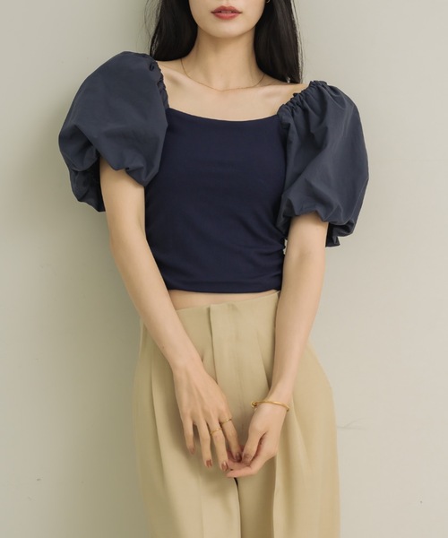 NEUNA(ヌナ)の「2wayパフスリーブトップス(Tシャツ/カットソー・レディース・ネイビー/オフホワイト・FREE)」の2枚目の写真