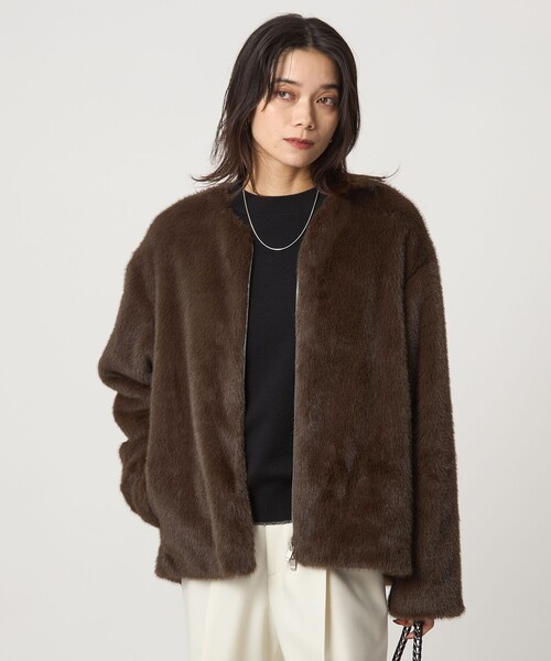 green label relaxing（グリーンレーベルリラクシング）の「フェイクファー ノーカラー コート（その他アウター・レディース・ダークブラウン/ベージュ・FREE）」の2枚目の写真