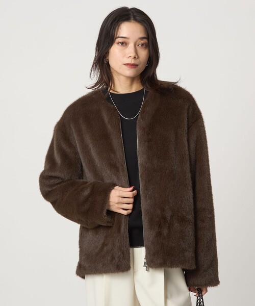 green label relaxing（グリーンレーベルリラクシング）の「フェイクファー ノーカラー コート（その他アウター・レディース・ダークブラウン/ベージュ・FREE）」の8枚目の写真